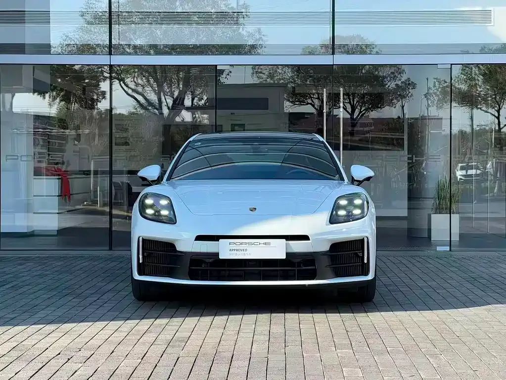 Porsche Panamera — фото 10