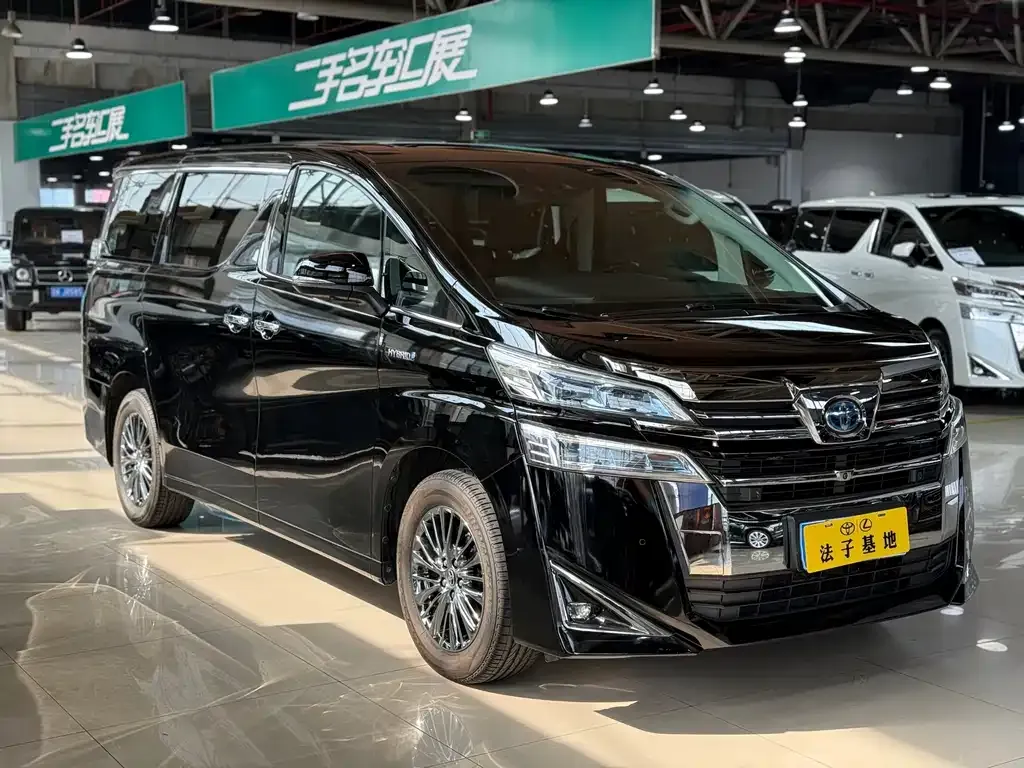 Toyota Vellfire 2021 из CN, фото 5