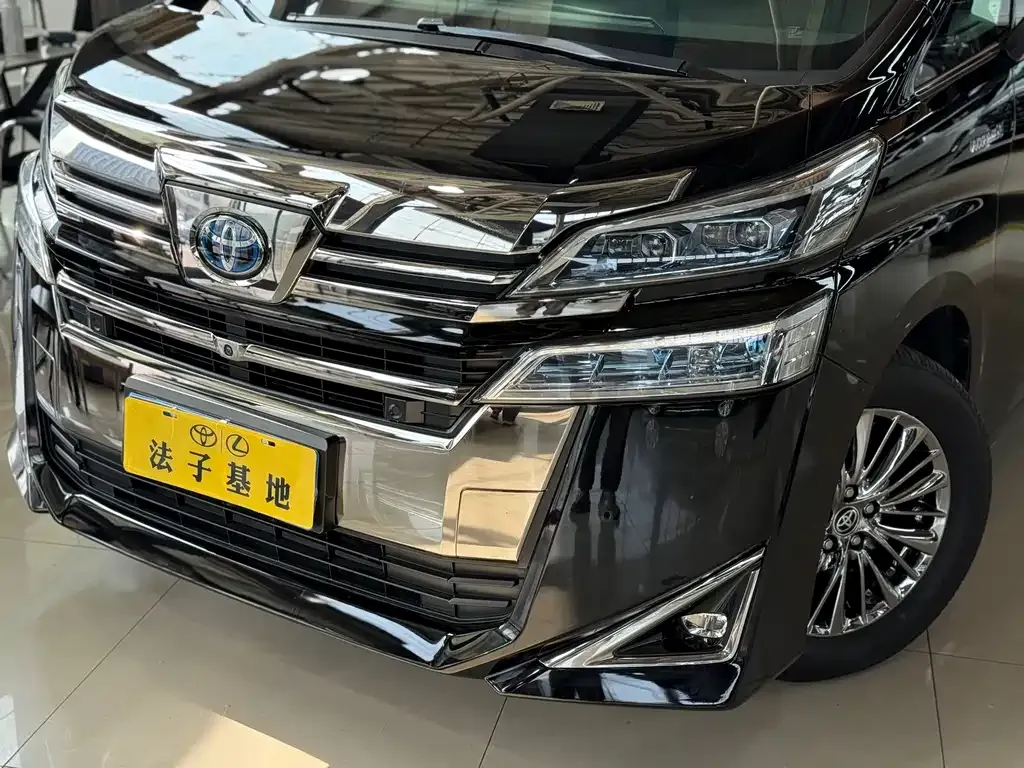 Toyota Vellfire 2021 из CN, фото 4