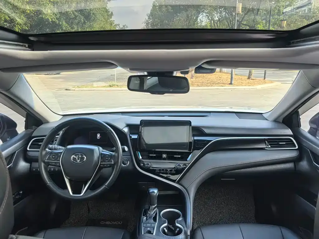 Toyota Camry 2022 из CN, фото 4