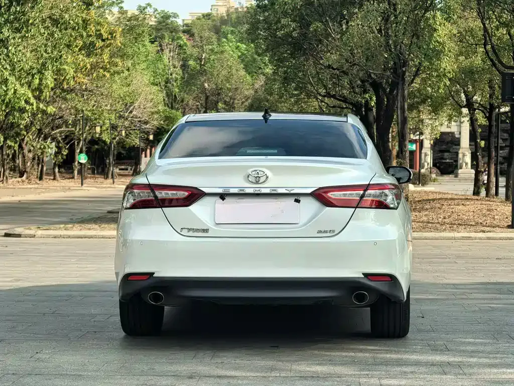 Toyota Camry 2022 из CN, фото 10
