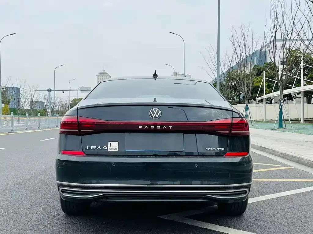 Volkswagen Passat 2022 из CN, фото 6