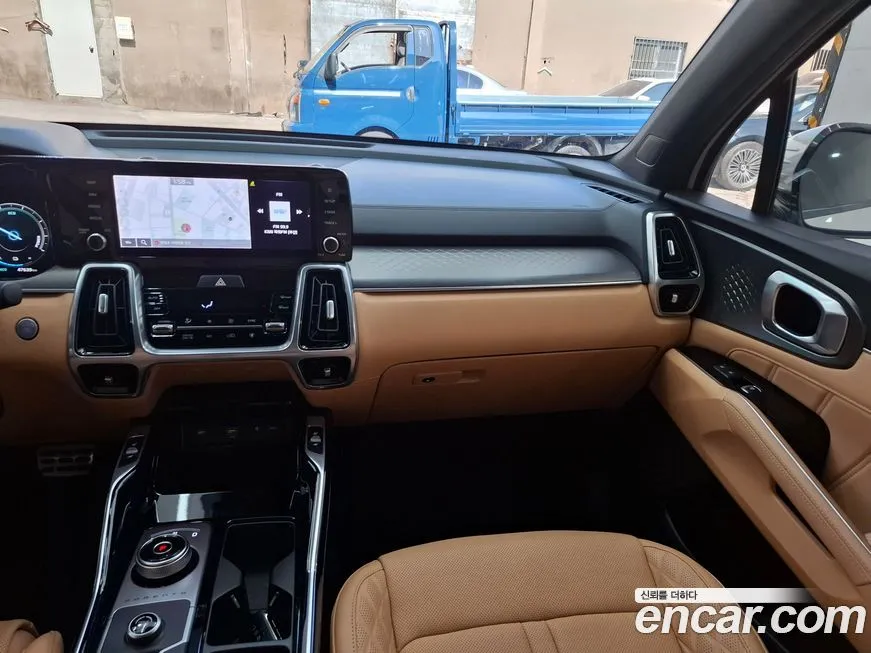 Kia Sorento — фото 5