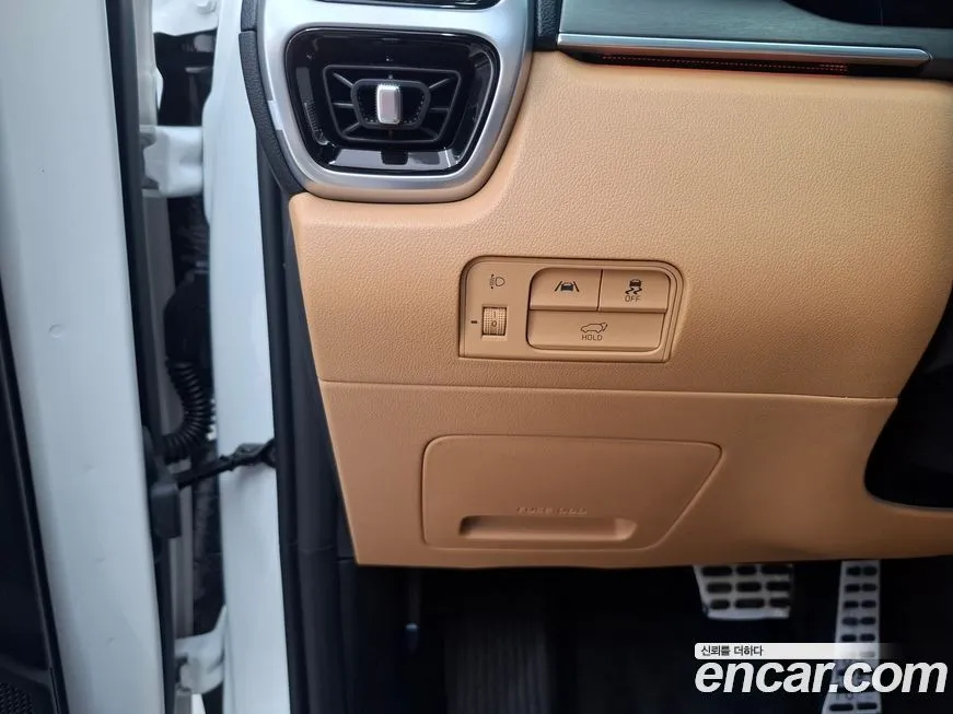 Kia Sorento — фото 10
