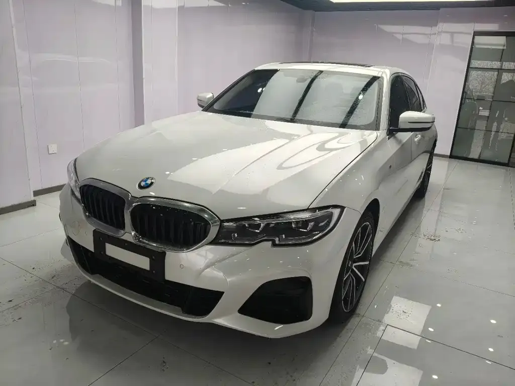 BMW 3 Series — фото 1