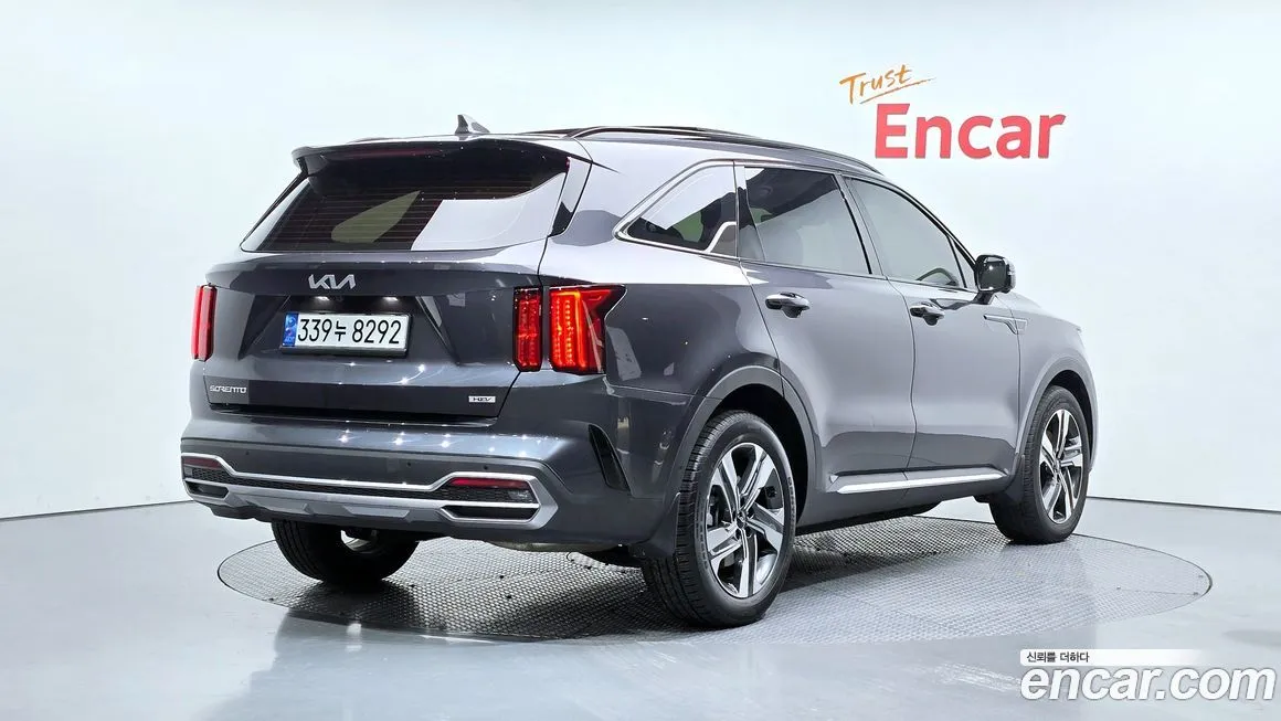 Kia Sorento — фото 4
