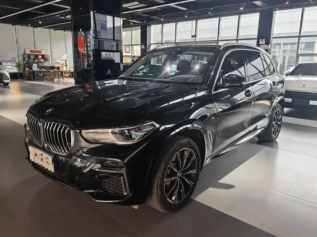 BMW X5 — фото 1