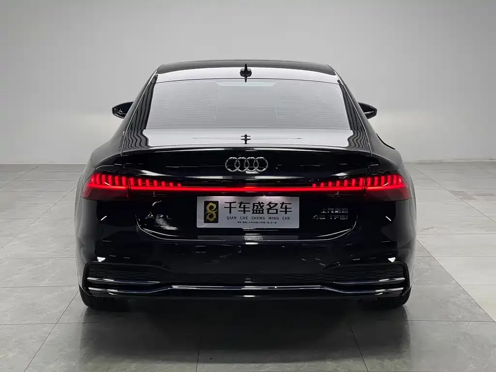 Audi A7L 2025 из CN, фото 2