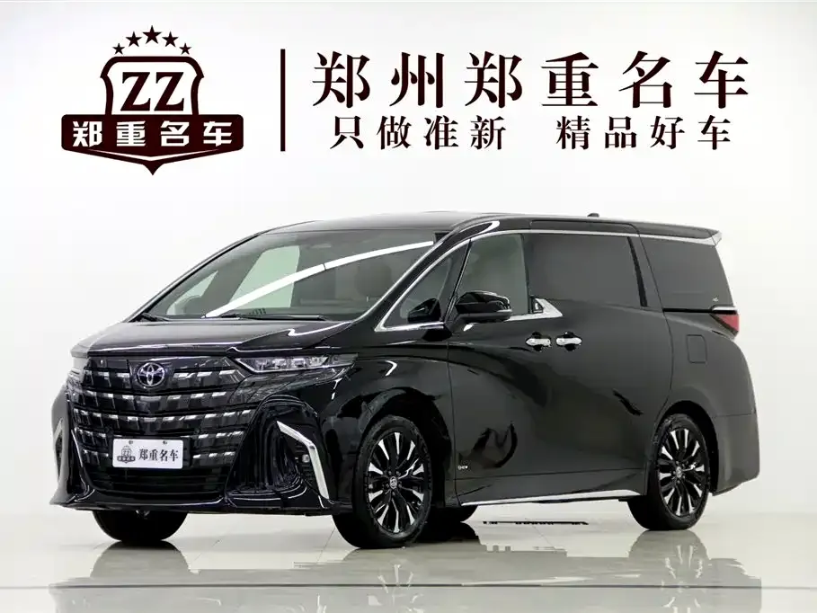 Toyota Alphard — фото 1