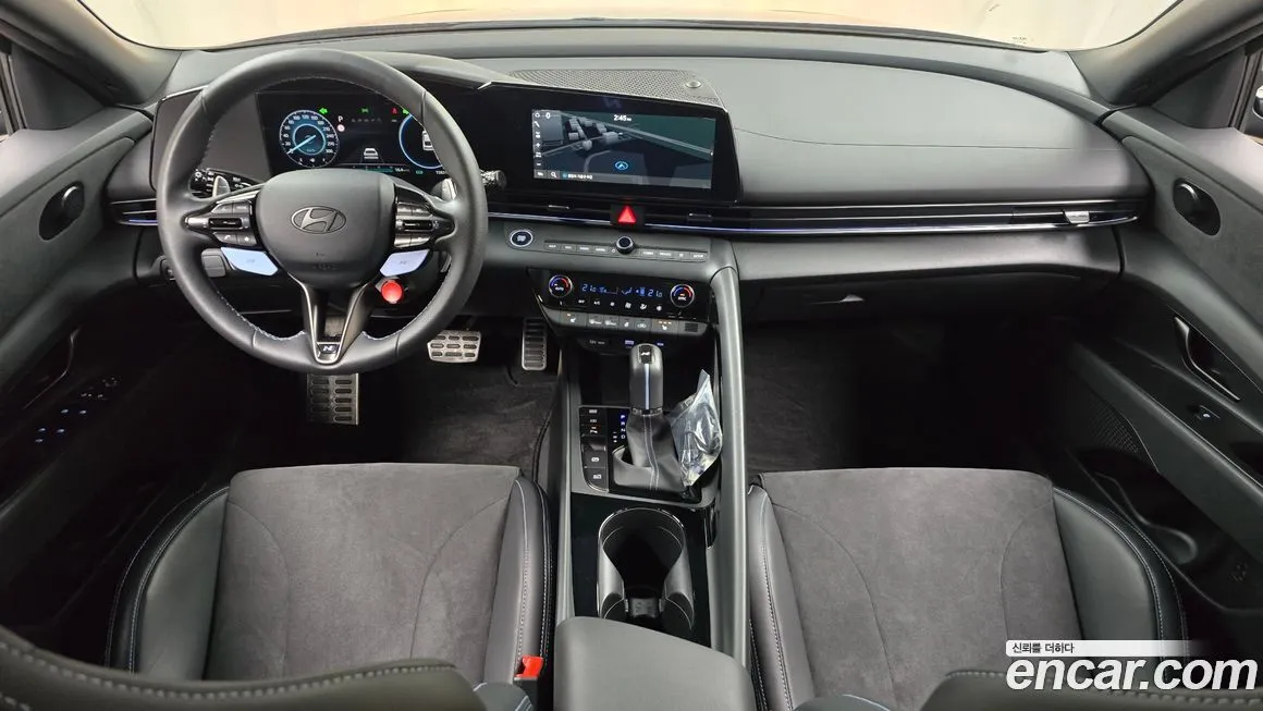 Hyundai AVANTE — фото 3