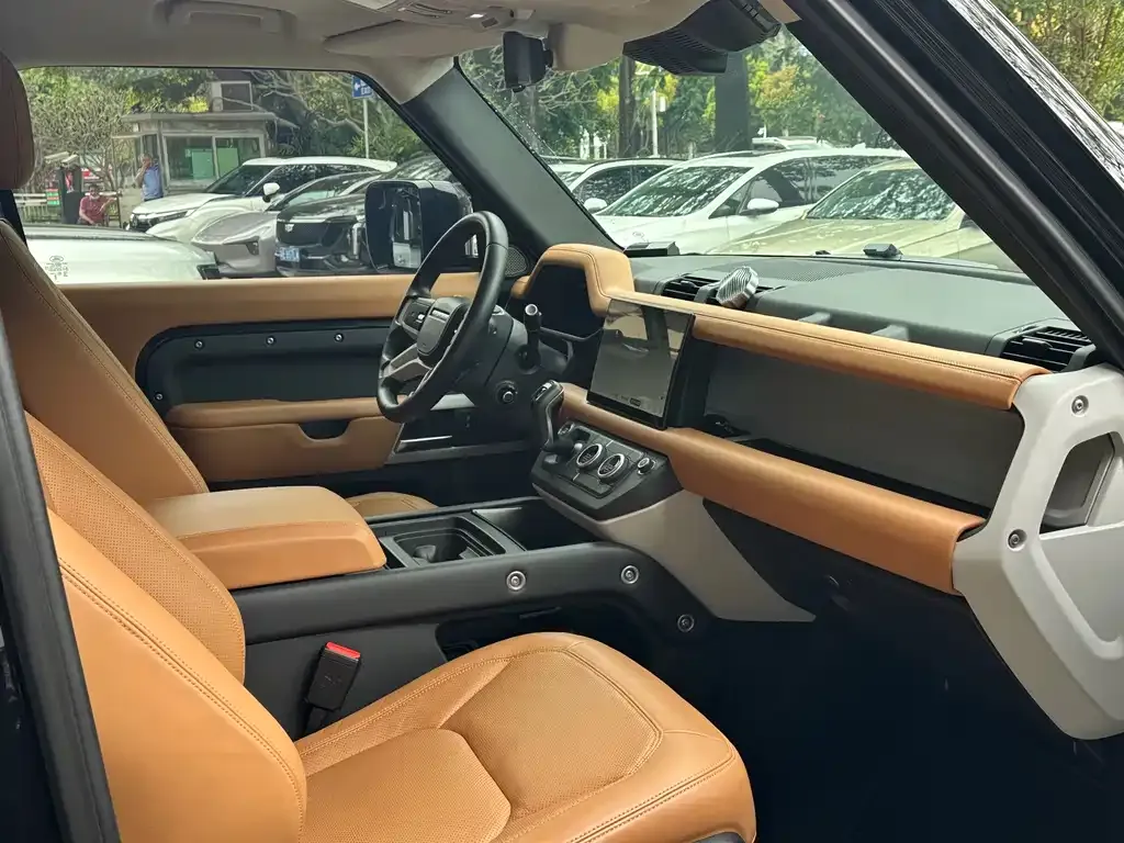 Land Rover Defender 2024 из CN, фото 6