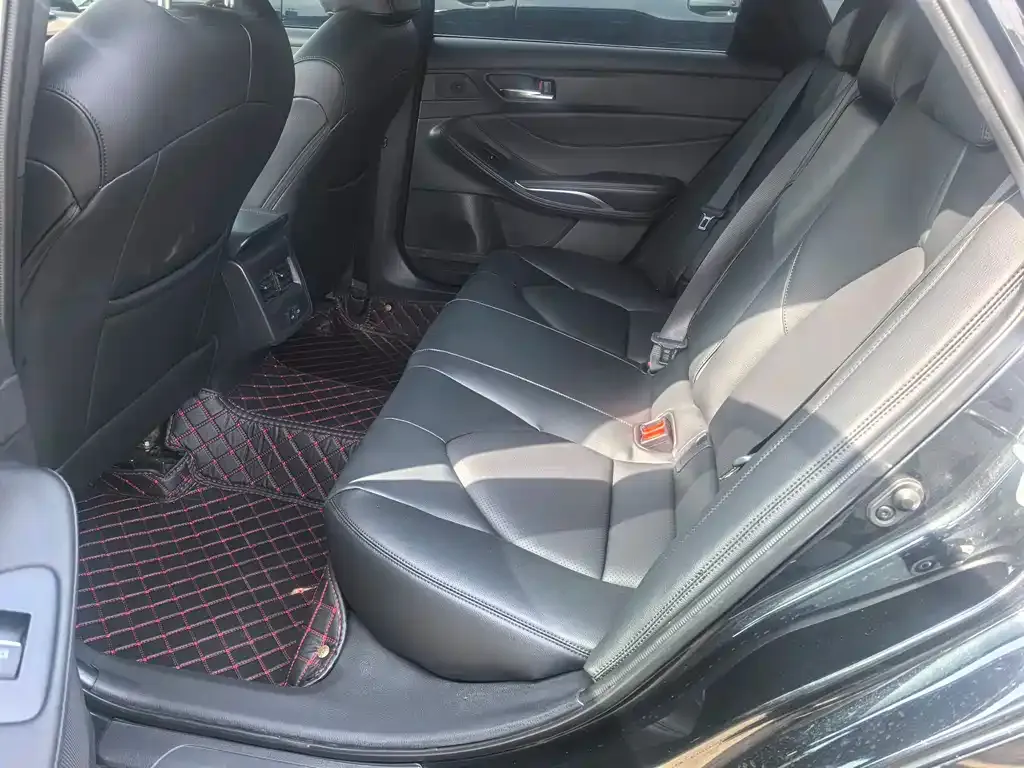 Toyota Avalon 2022 из CN, фото 10