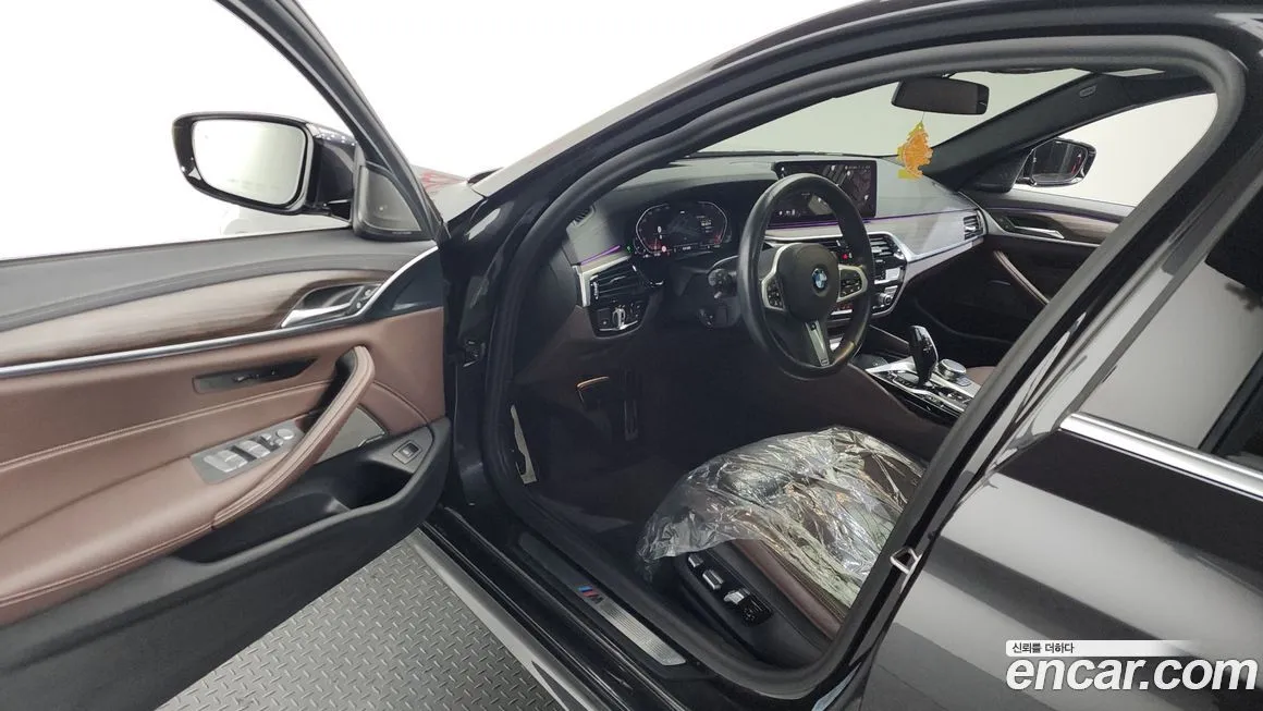 BMW 5-Series 2021 из KR, фото 6