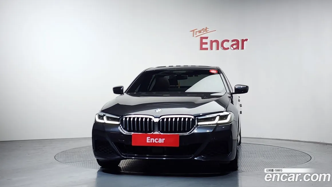 BMW 5-Series 2021 из KR, фото 9