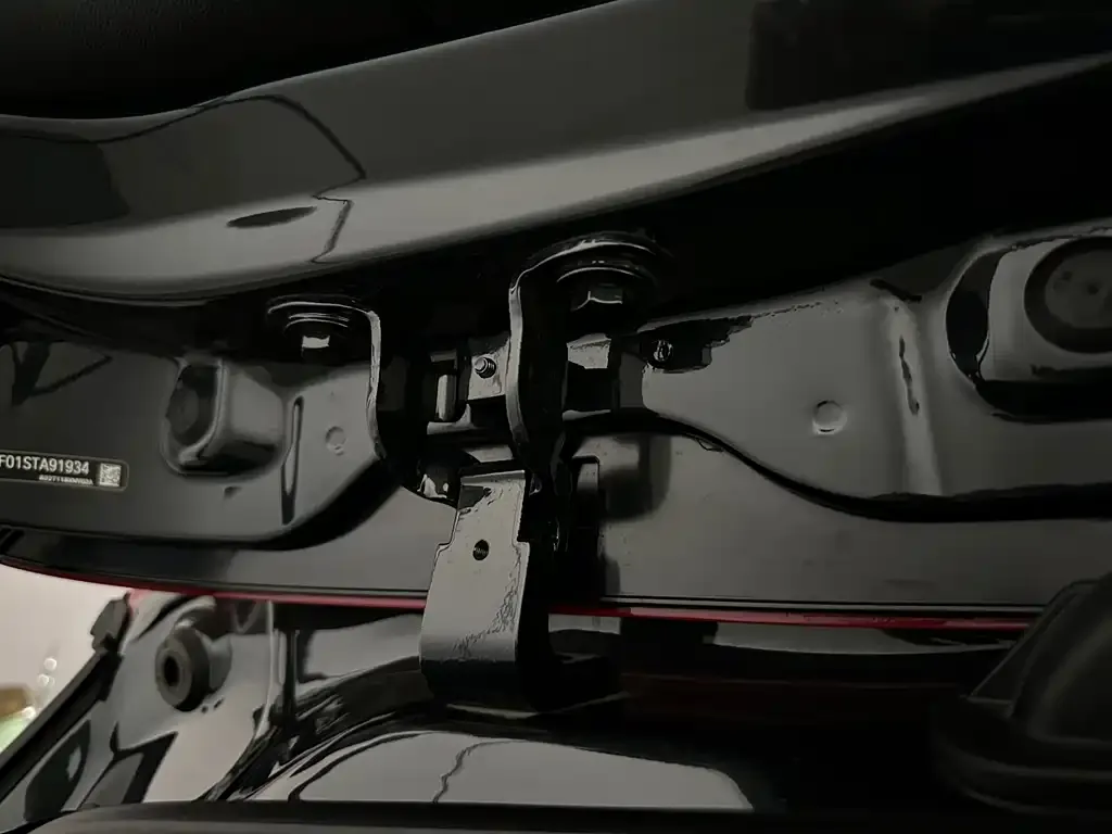 MINI JCW Electric 2025 из CN, фото 3