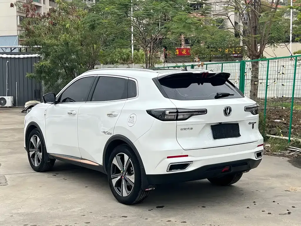 Changan CS75PLUS 2023 из CN, фото 2