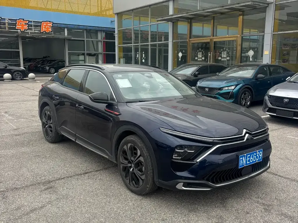 Citroen C5 X 2024 из CN, фото 4