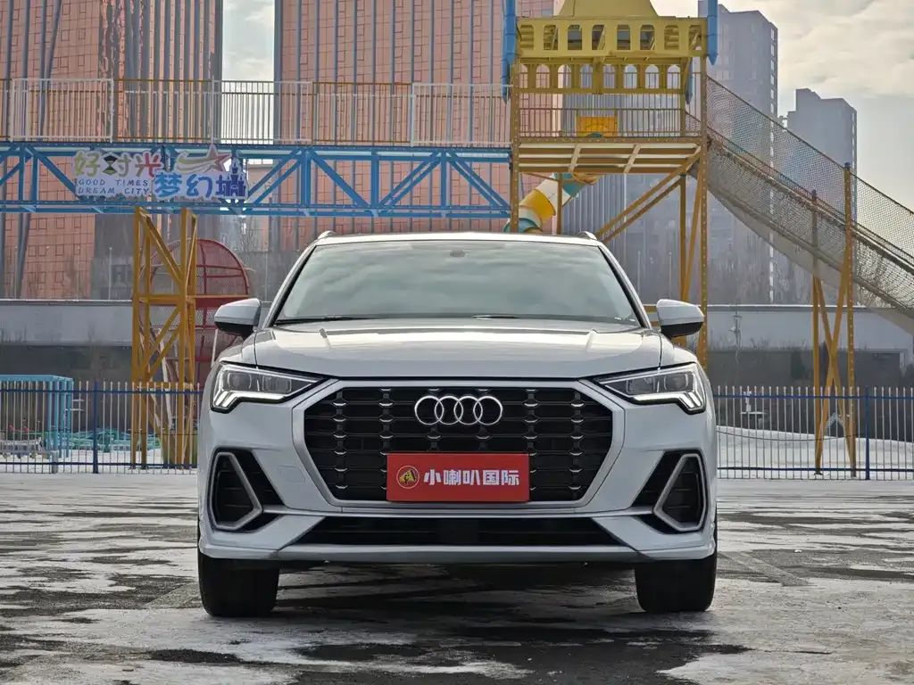 Audi Q3 2023 из CN, фото 5