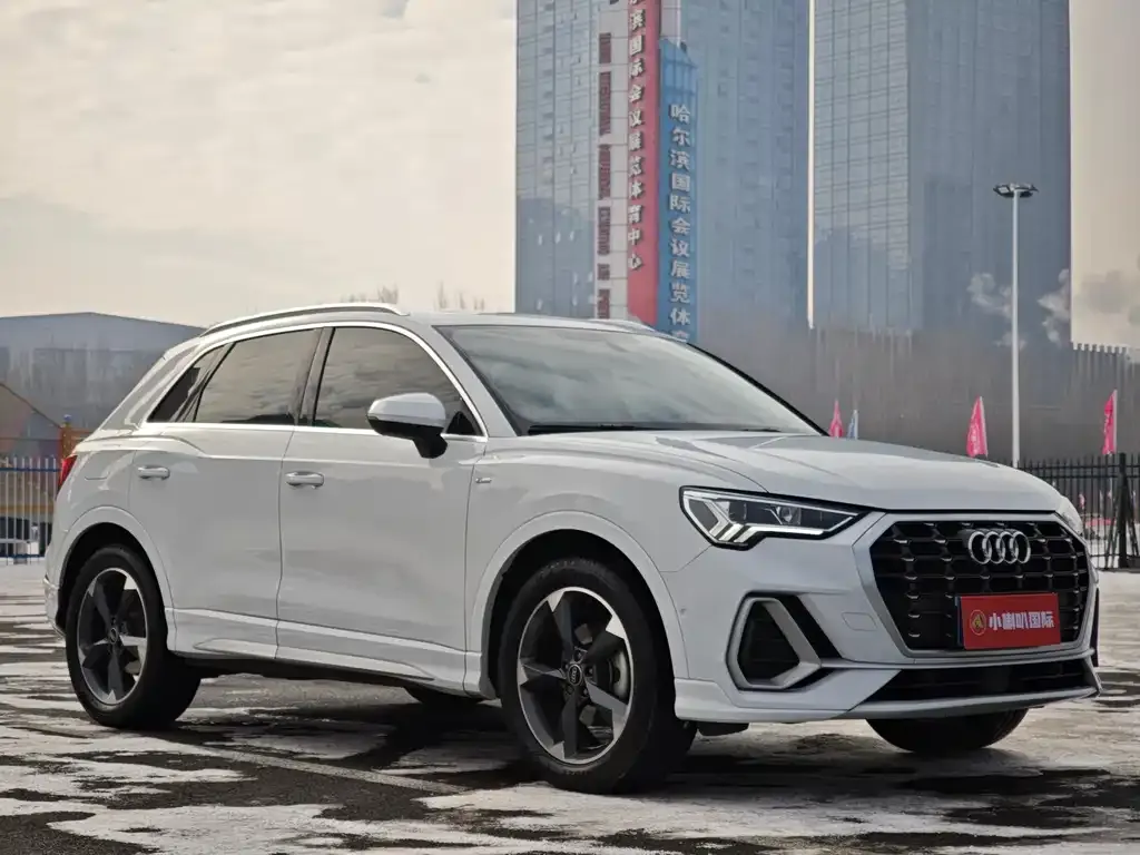 Audi Q3 2023 из CN, фото 8