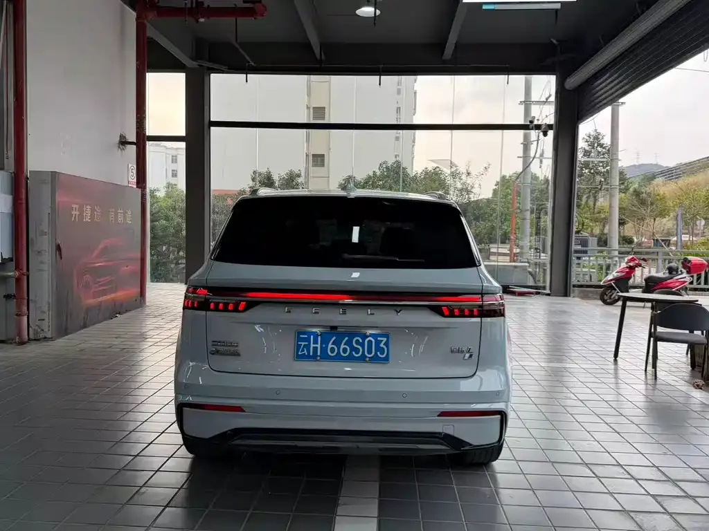 Geely Xingyue L 2023 из CN, фото 3