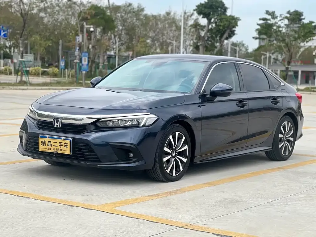 Honda Civic — фото 1
