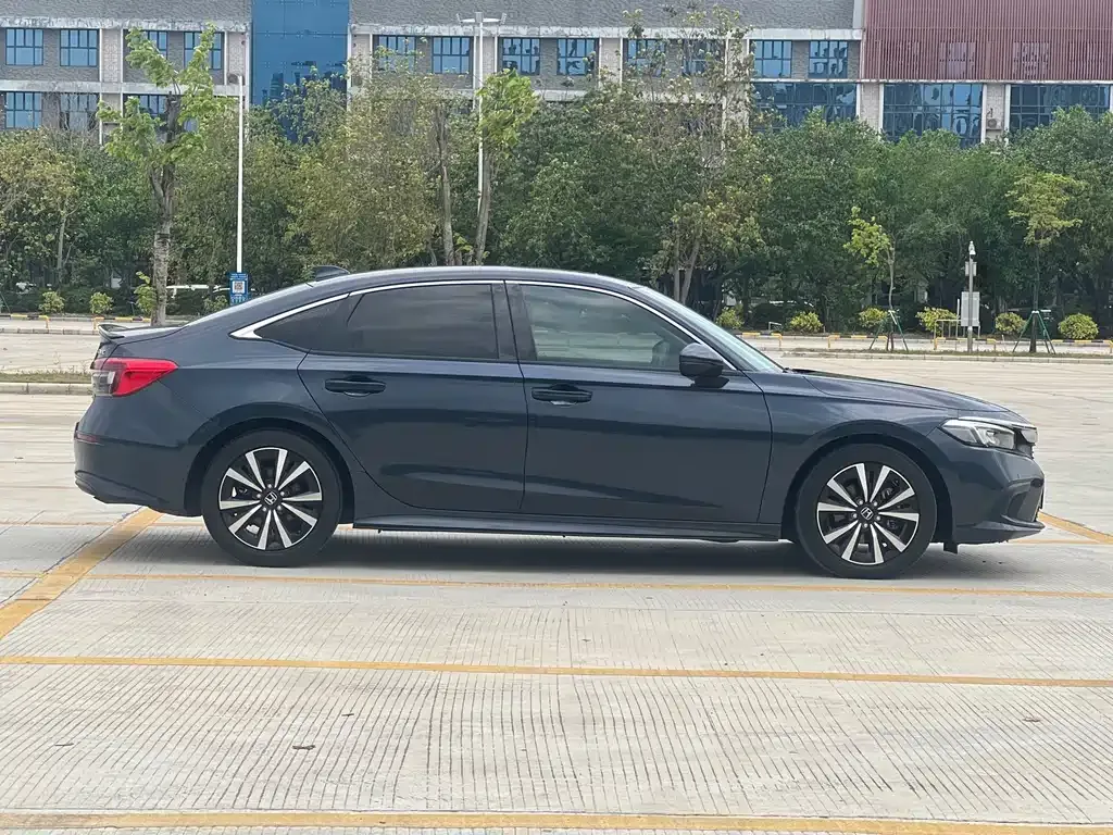 Honda Civic — фото 4