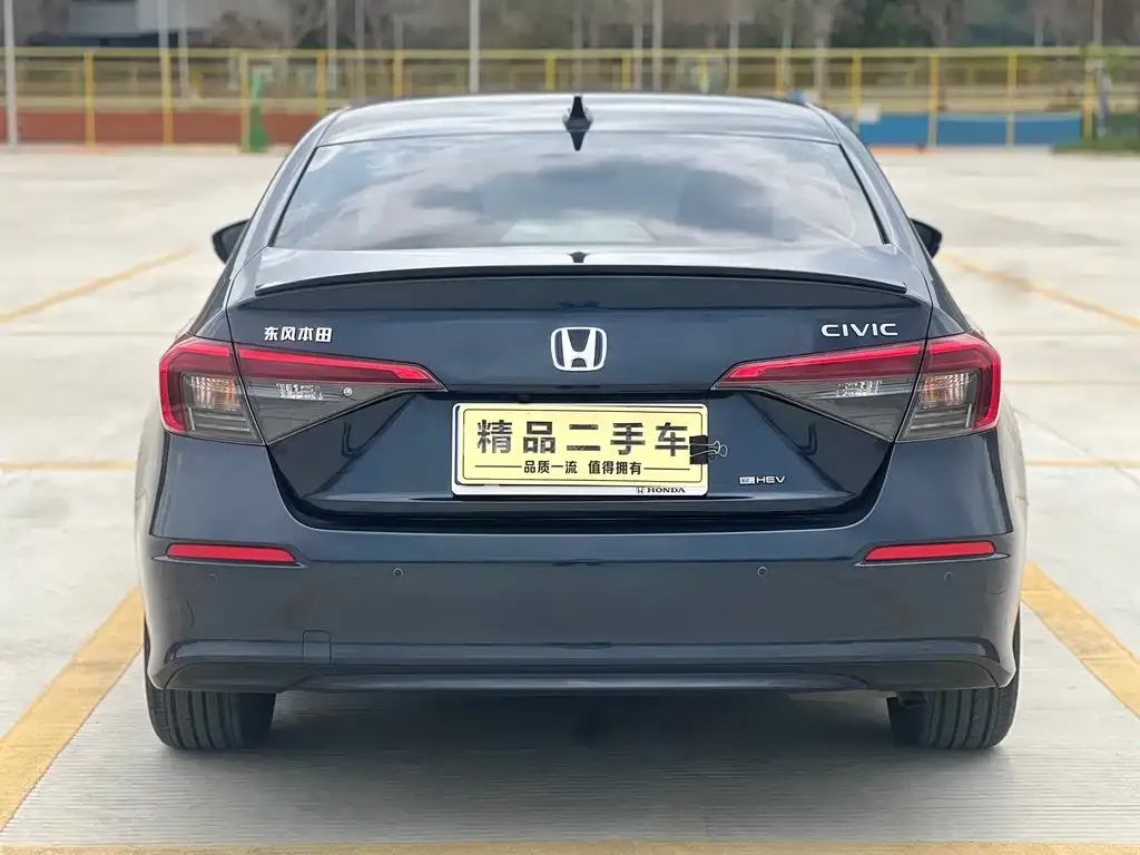 Honda Civic — фото 5