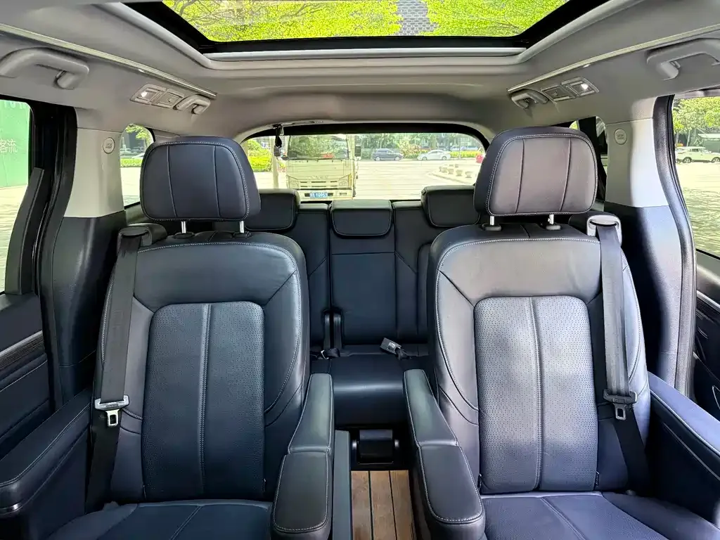 GAC Motor Trumpchi M8 — фото 4