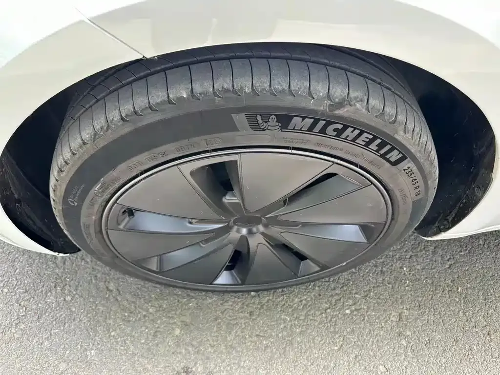 Tesla Model 3 2025 из CN, фото 6
