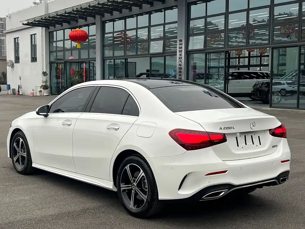 Mercedes-Benz A-Class — фото 7