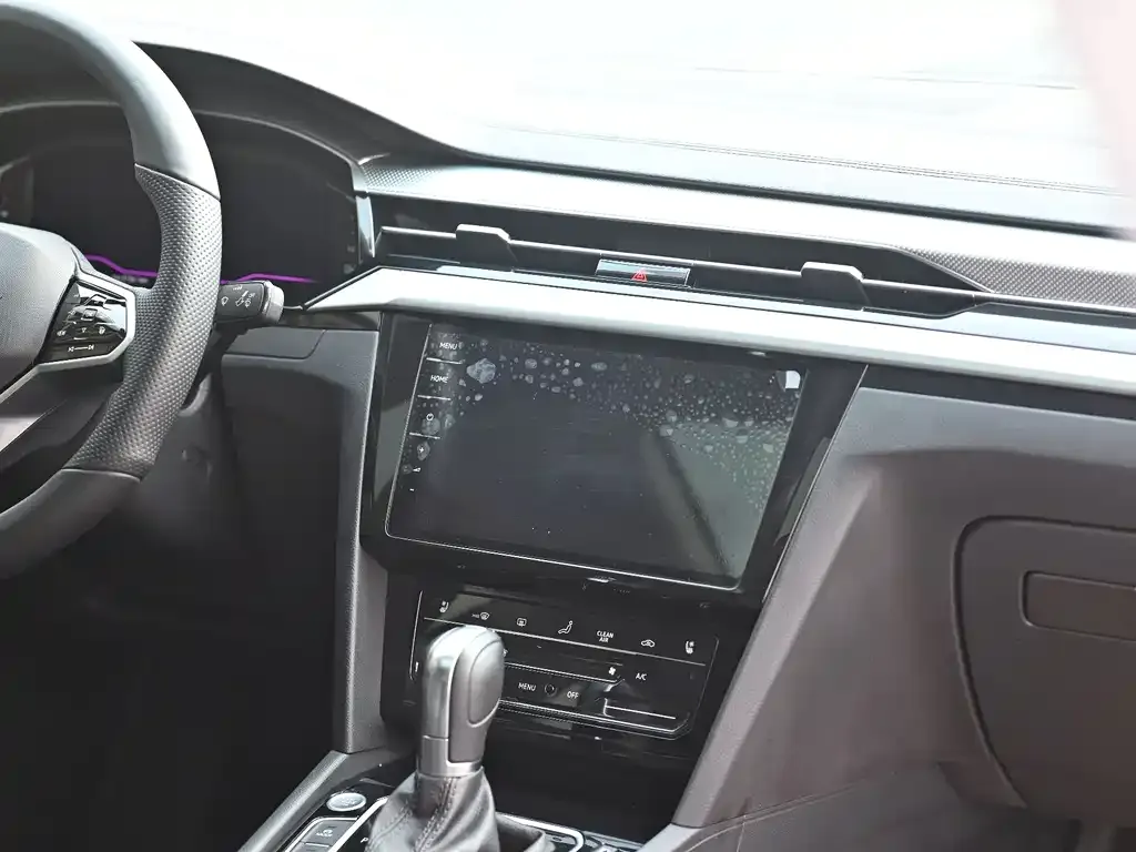 Volkswagen CC 2023 из CN, фото 9