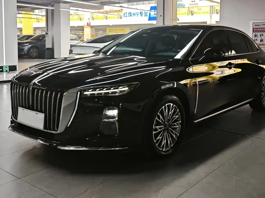 Hongqi H5 — фото 1