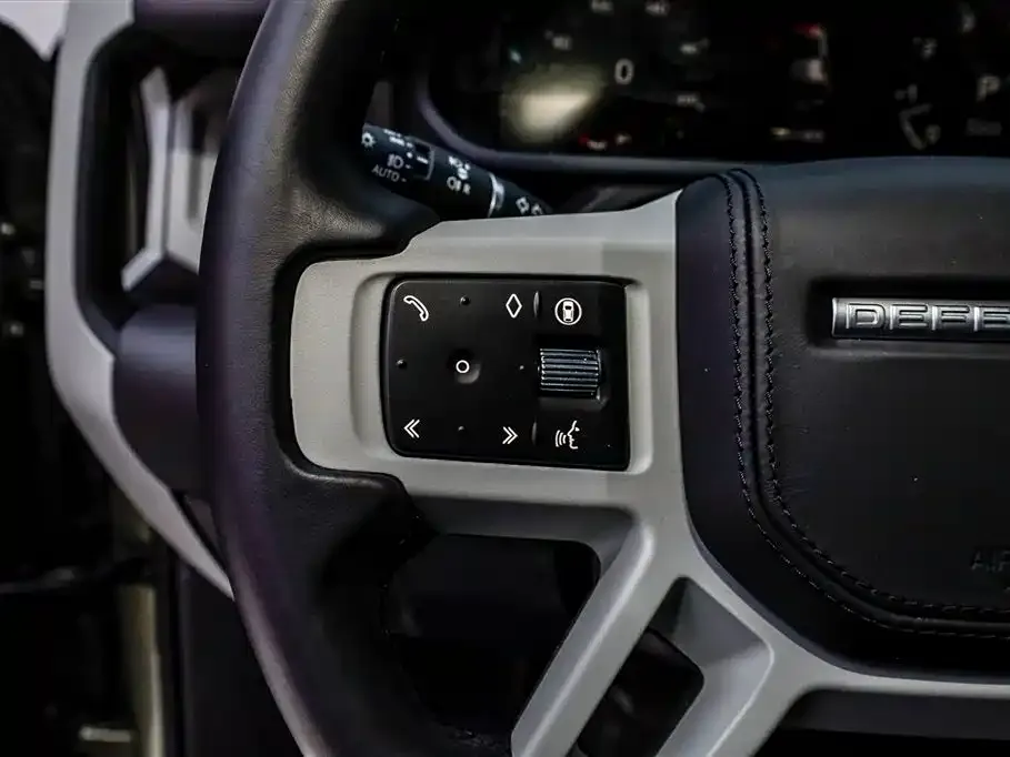 Land Rover Defender 2024 из CN, фото 8