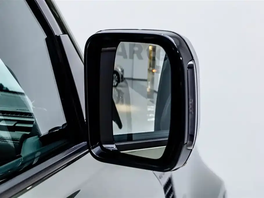 Land Rover Defender 2024 из CN, фото 5