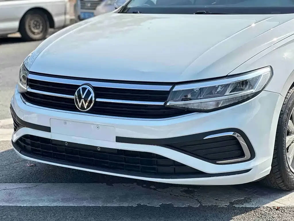 Volkswagen Bora 2024 из CN, фото 10