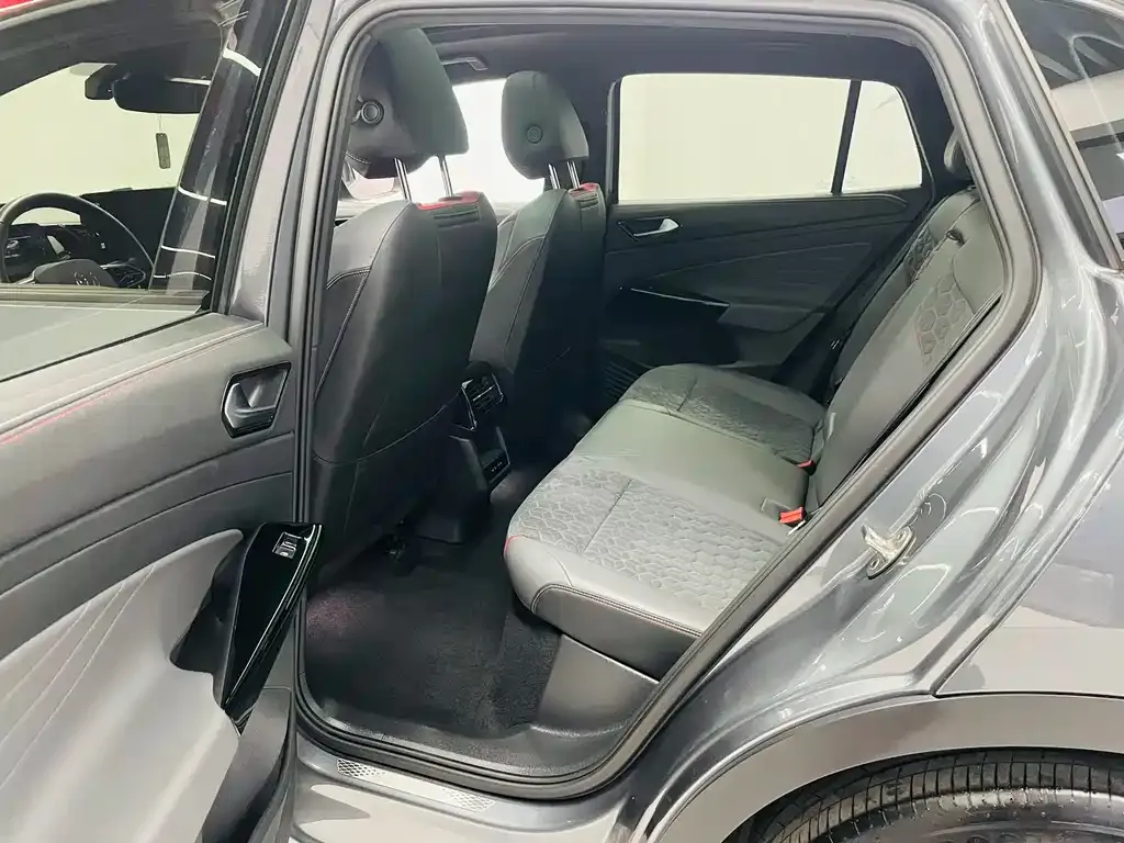 Volkswagen ID.4 X 2021 из CN, фото 4
