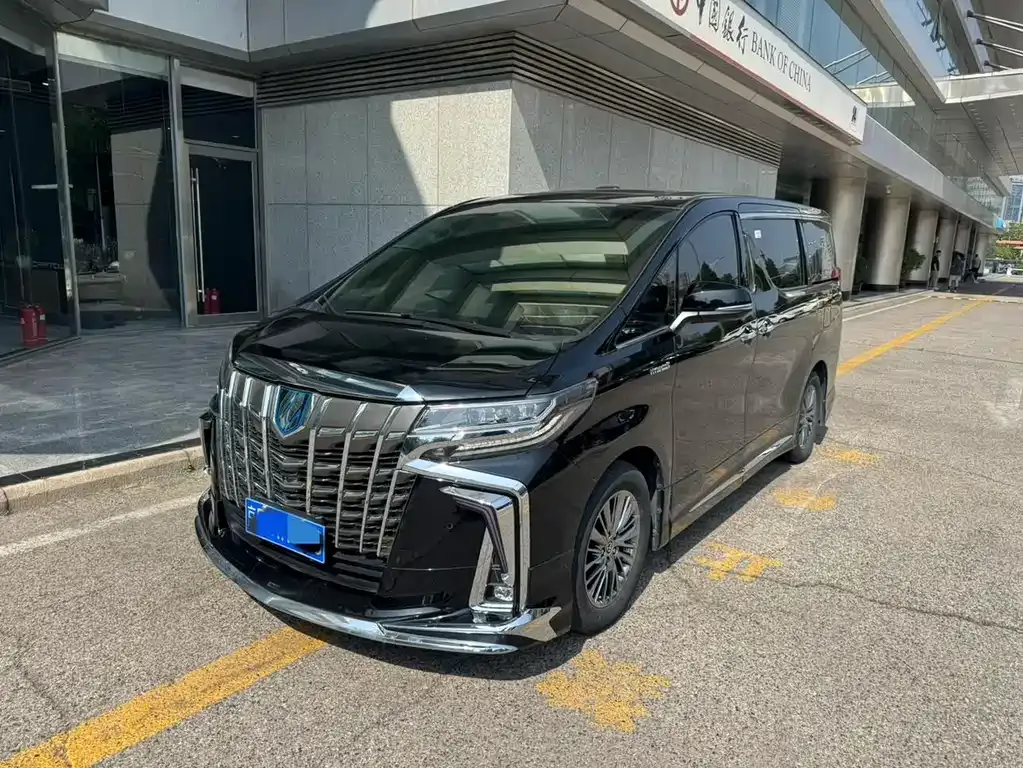 Toyota Alphard 2022 из CN, фото 5