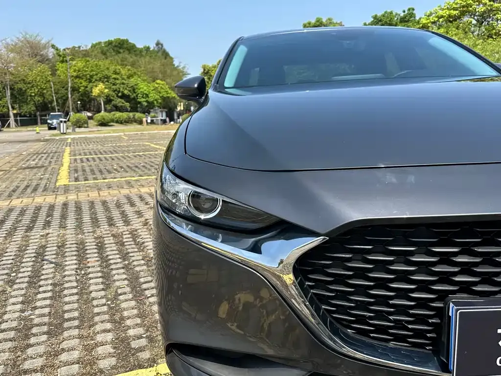 Mazda 3 Axela 2024 из CN, фото 4