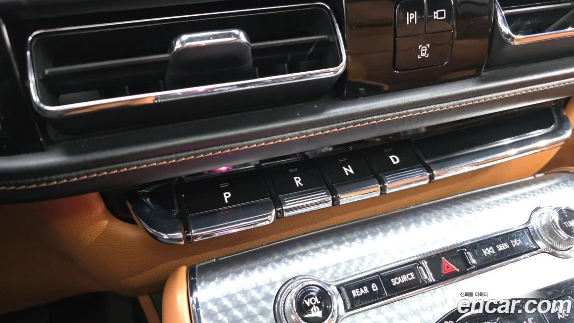 Lincoln Aviator 2021 из KR, фото 10