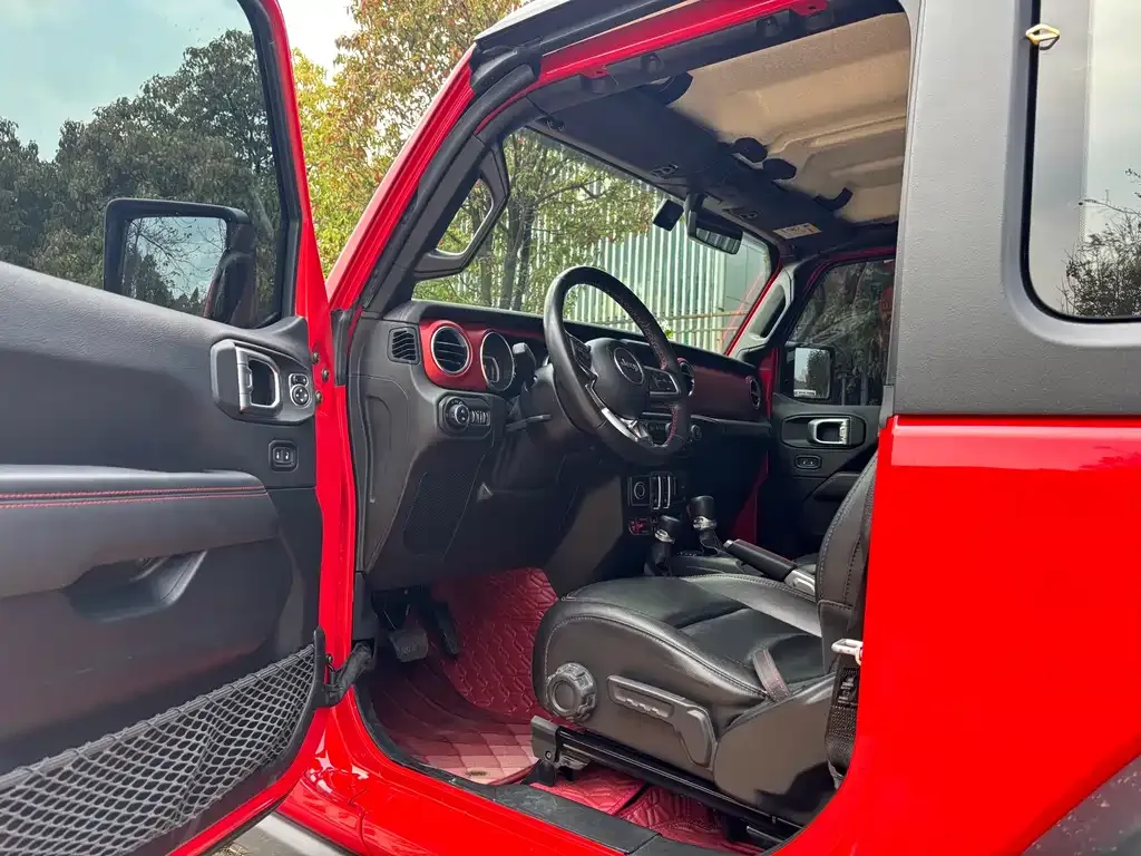 Jeep Wrangler 2021 из CN, фото 9