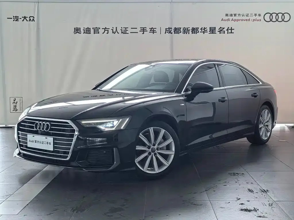 Audi A6L — фото 1