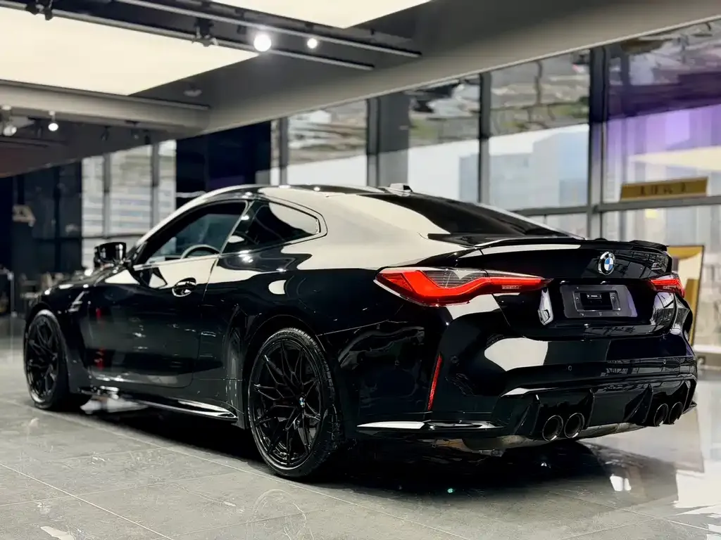 BMW M4 2024 из CN, фото 2