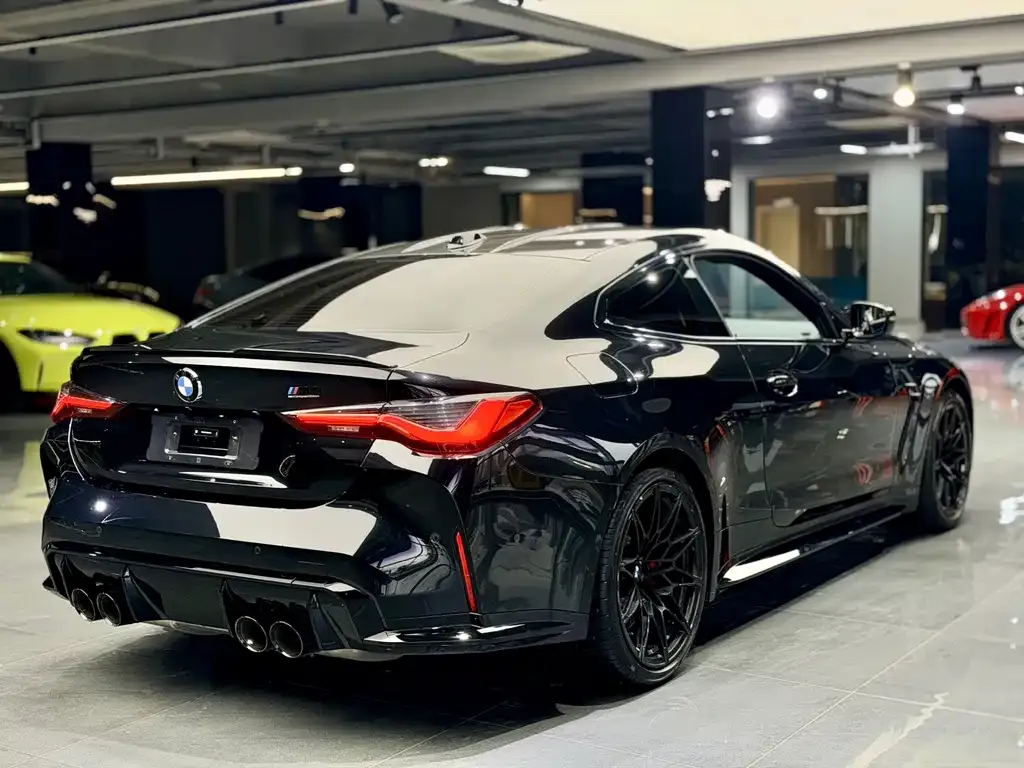 BMW M4 2024 из CN, фото 3