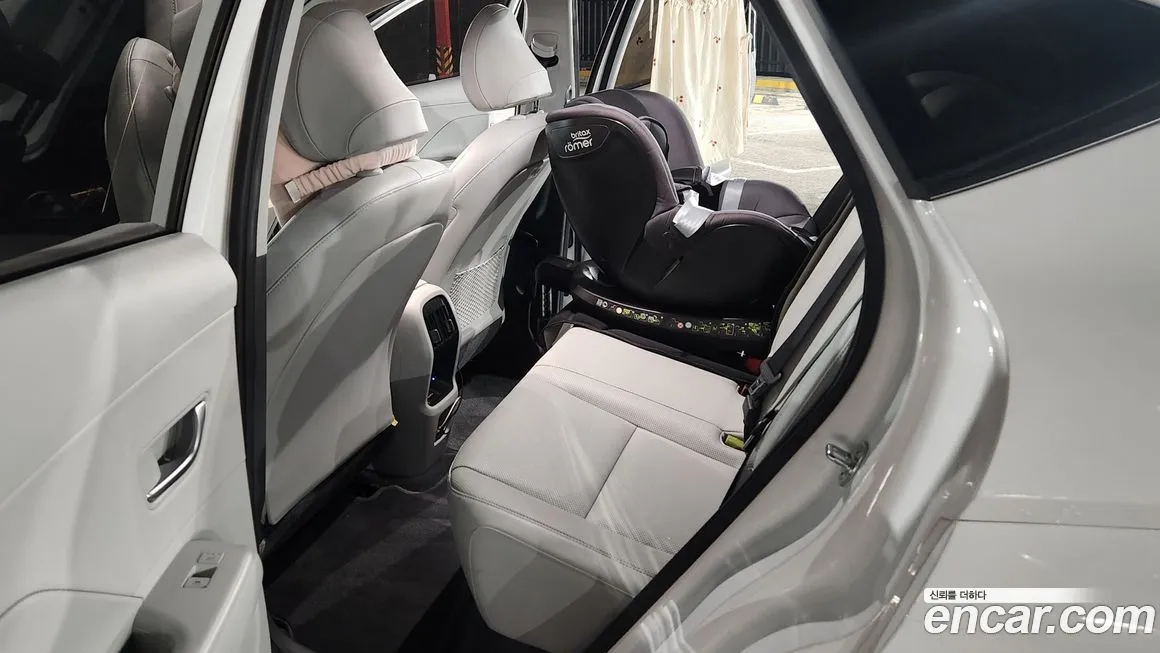 Hyundai Kona 2024 из KR, фото 4