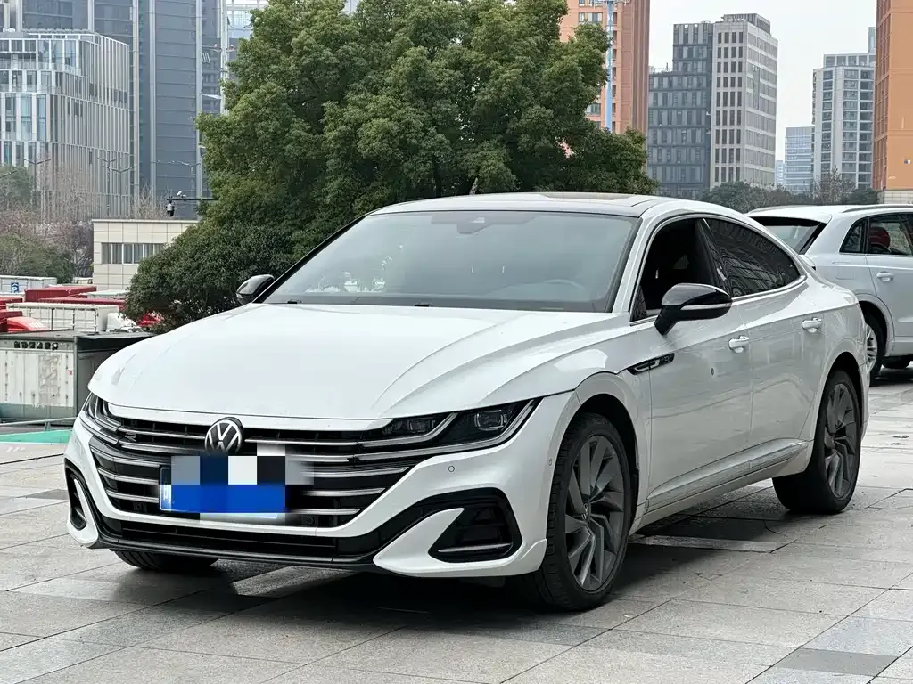Volkswagen CC 2022 из CN, фото 1