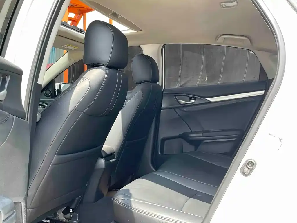 Honda Civic — фото 2
