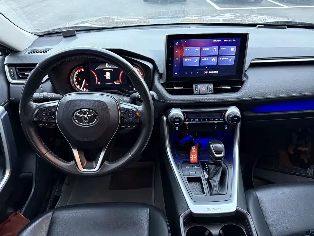 Toyota RAV4 2022 из CN, фото 7