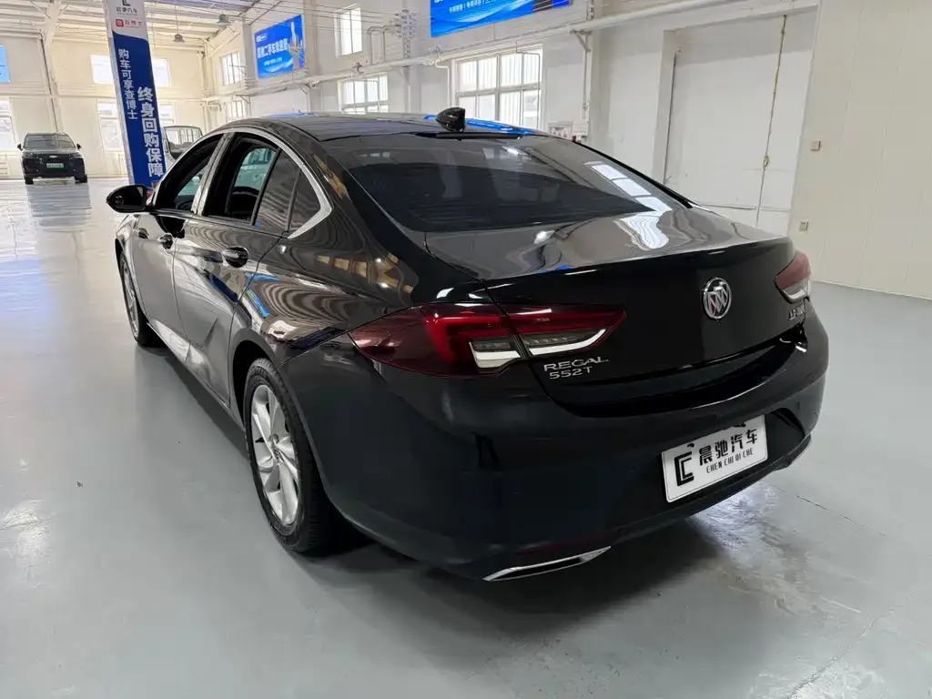 Buick Regal — фото 5