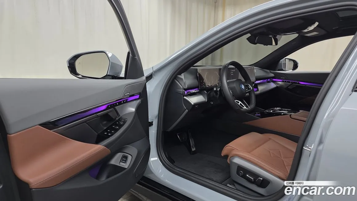 BMW 5-Series 2025 из KR, фото 6
