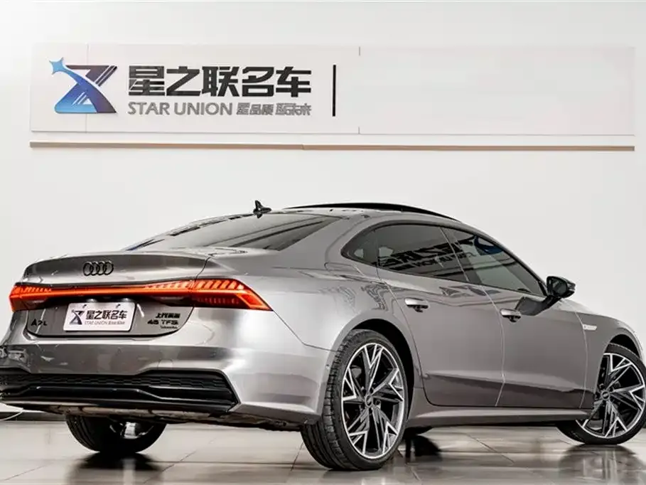 Audi A7L 2023 из CN, фото 6